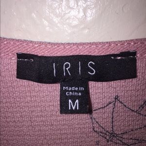 I am selling a pink dress